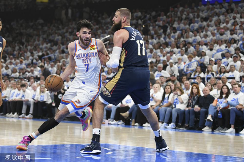 他会用模仿 他会用模仿