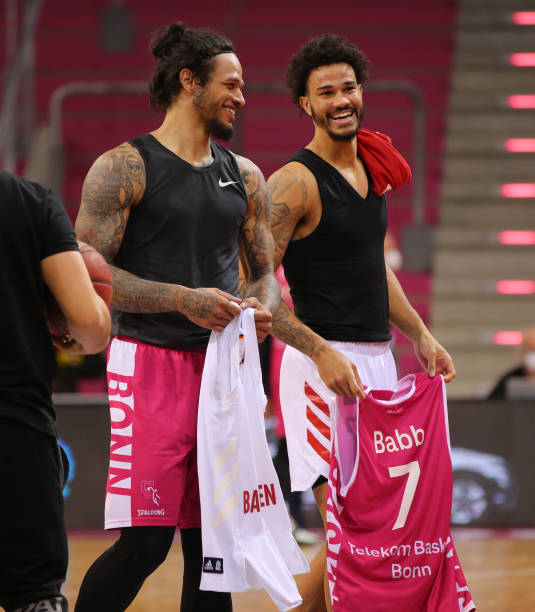 季为纽卡提 季为纽卡提